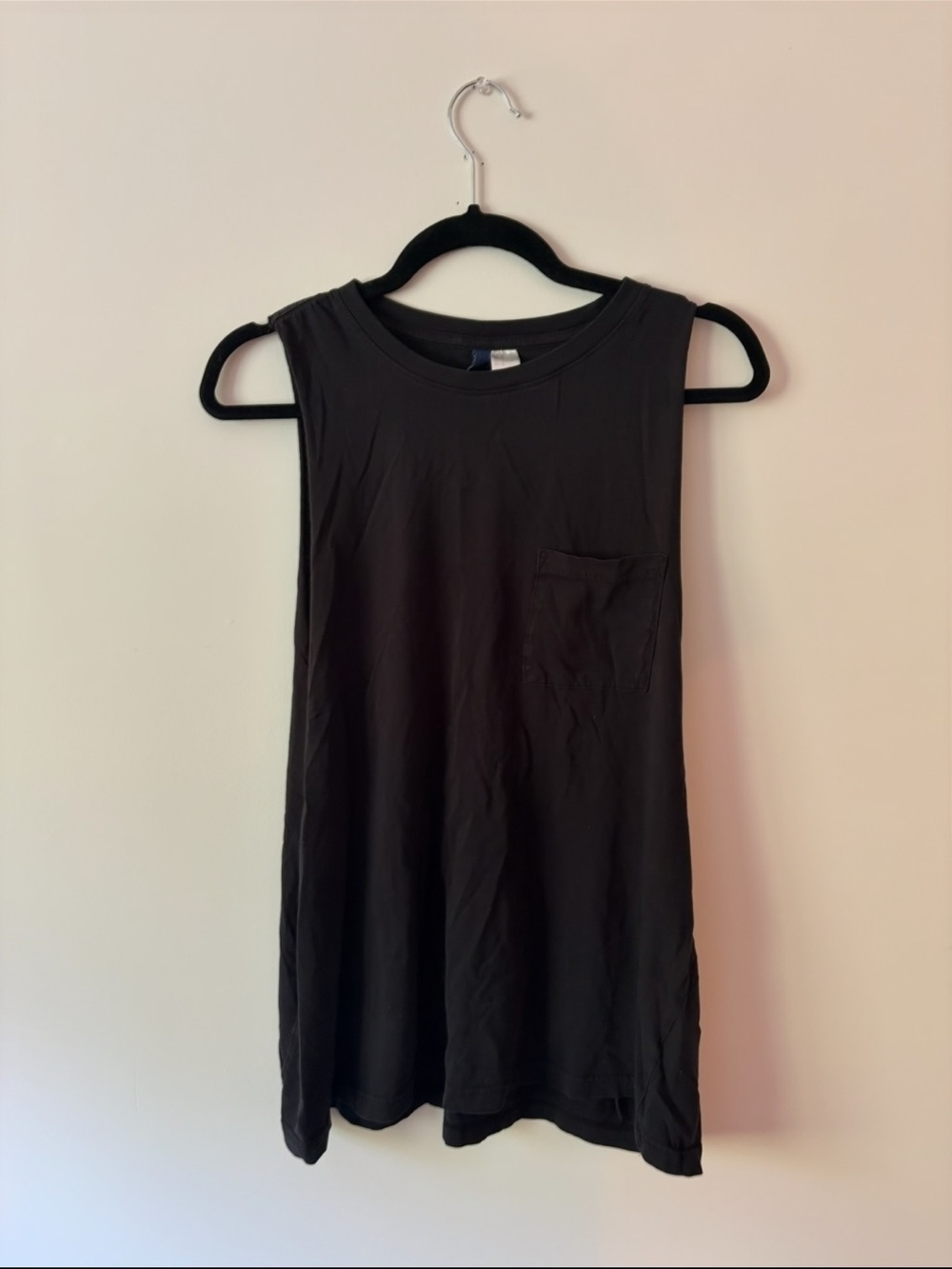 H&M Black Sleeveless Pocket Tank Top Muscle Tee